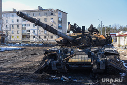 Ситуация в Волновахе после частичного освобождения. ДНР, военная техника, армия, военные, пожарище, руины, днр, разрушения, зачистка, танк, всу, последствия обстрела, волноваха, z войска, разбитая техника