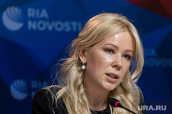 Пресс-конференция. Москва, мизулина екатерина