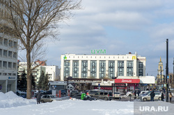 Виды зимнего города. Пермь, цум