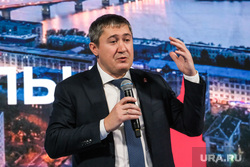 Встреча с губернатором Пермского края Дмитрием Махониным "Пермский край на связи" ВДНХ. Москва, махонин дмитрий