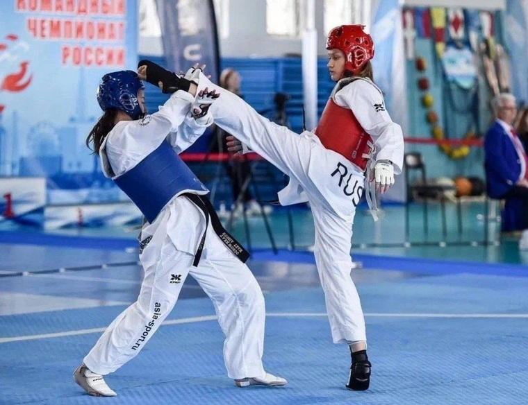 Челябинская спортсменка на соревнованиях превзошла всех соперниц в весе 57 килограмм