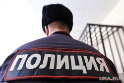 Судебное заседание по уголовному делу бывшего замгубернатора Пугина Сергея. Курган, решетка, скамья подсудимых, зал суда, судебное заседание, полиция, суд, клетка, конвой