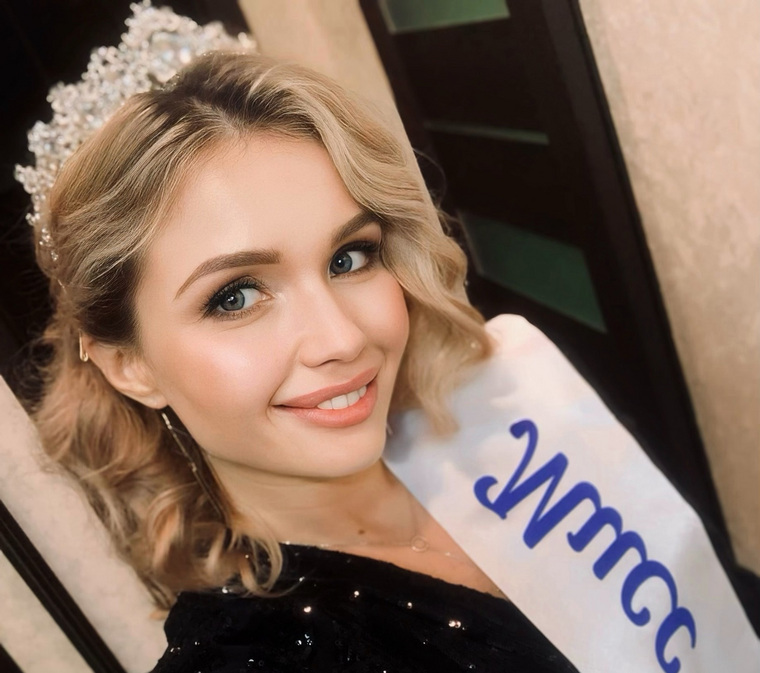 Юлия Брант выиграла конкурс красоты «Мисс полиция 2024» в ХМАО