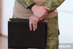 Конференция регионального отделения Народного фронта. Курган , папка с документами, солдат, сво, участник сво