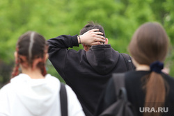 Друзья отвернулись от уральского школьника после скандала с групповым сексом