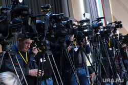 Итоги года с Владимиром Путиным. Москва, пресса, телекамера, журналисты, телеоператоры