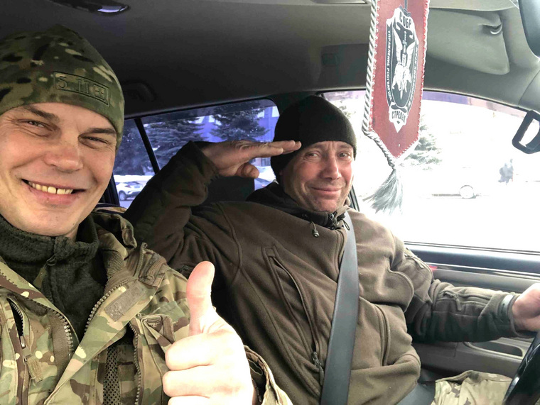 Виктор Любимов и Владимир Бояршинов отправились в Донецк, чтобы доставить необходимую для участников спецоперации помощь