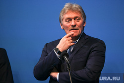 Прессекретарь президента России Дмитрий Песков на пресс-конференции по окончанию голосования на выборах 2024. Москва, песков дмитрий, топ