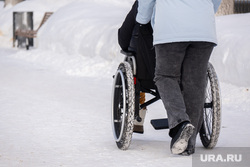 Наблюдаем за городом. Пермь, инвалид, прогулка, зима, инвалидная коляска, прогулка по парку, отдых, инвалидность, комсомольский проспект