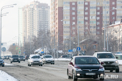 Виды города. Тюмень, автомобили, машины, дорога