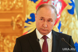 Президент России Владимир Путин на встрече с доверенными лицами. Москва, путин владимир