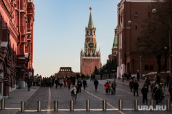 Виды Москвы, Красной площади и уличная фотография. 21 марта 2024. Москва, кремль, спасская башня, вид на красную площадь