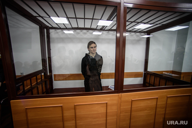 Последнее слово Азата Мифтахова перед оглашением приговора в Центральном окружном военном суде. Екатеринбург