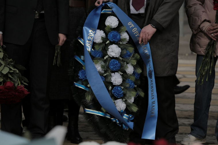 Представители ООН возложили венок в честь жертв теракта в «Крокус Сити Холл»