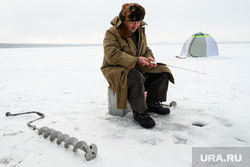 Профилактическая акция «Тонкий лед» на озере Шарташ. Екатеринбург, зимняя рыбалка, рыбак, хобби, увлечение, досуг, отдых горожан, рыбалка, рыбная ловля, озеро шарташ, ловля рыбы