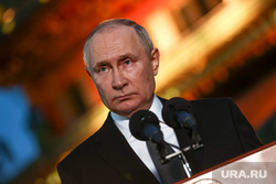 Заключительная пресс-конференция президента России Владимира Путина по окончанию визита в Китай. Пекин, КНР, путин владимир, топ