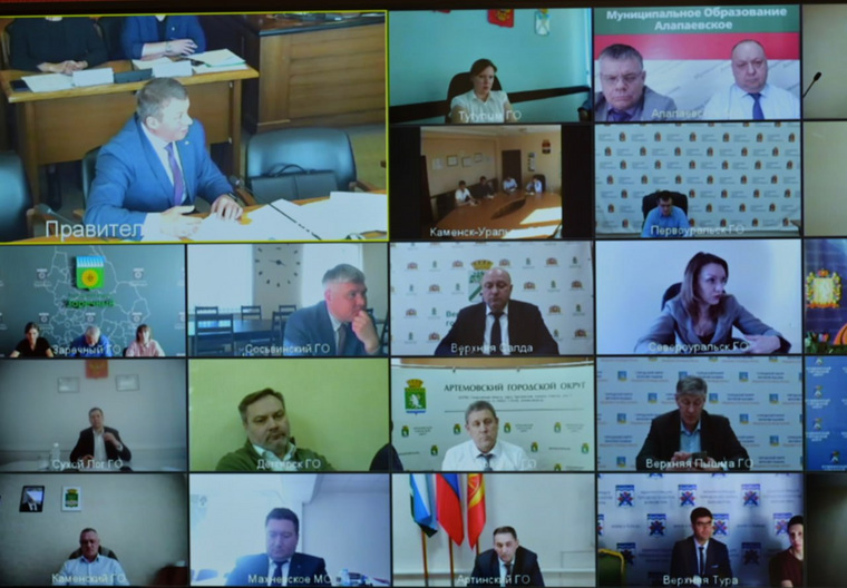 О совещании Алексей Шмыков отчитался и в своем telegram-канале