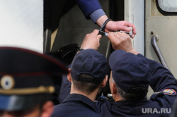 Суд над Олегом Дудко, дело о стрельбе в Тимониченко. Екатеринбург, автозак, охрана, конвой, полиция, перевозка заключенных, наручники, задержание