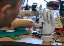 Репортаж про якутских ученых. Якутск, электроника, бионическая рука, бионический протез, изобретения, робототехника, инновации