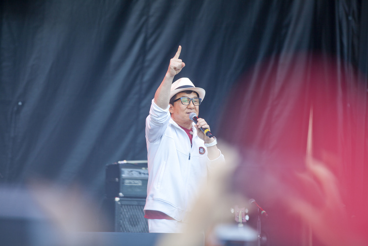 Джеки Чан выступает на "День Канады 2017". Клипарт
