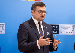НАТО. stock, Дмитрий Кулеба,  stock