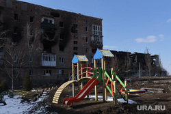 Ситуация в Волновахе после частичного освобождения. ДНР, руины, днр, детская площадка, разрушения, последствия взрыва, волноваха