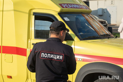 ЧП на станции метро «Космонавтов». Екатеринбург, реанимобиль, чп, полицейский, реанимация, скорая медицинская помощь
