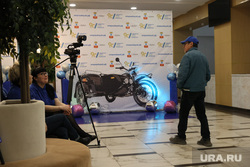 Победители викторины «Опорный край» пропустили первый день выдачи мотоциклов. Фото