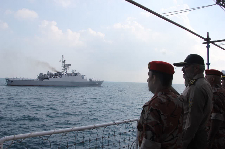 Иранские военные захватили израильское судно: что произошло и какие будут последствия