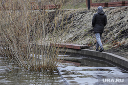Поднятие уровня воды в реке Исеть. Екатеринбург, паводок, уровень воды, подтопление