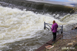Поднятие уровня воды в реке Исеть. Екатеринбург, река исеть, паводок, подтопление