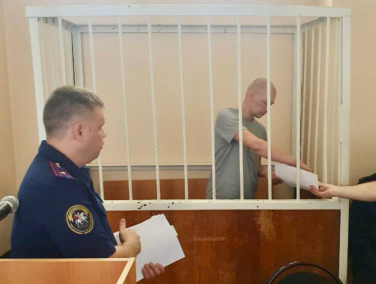 После задержания Моисеева отправили в СИЗО, где он продолжит находиться до вступления приговора в законную силу