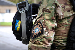 Вооруженные силы Украины. stock, каска, шеврон, всу,  stock