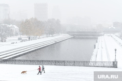 Снег в городе. Екатеринбург, исторический сквер, зима, снег в городе, город екатеринбург, снегопад