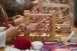 В фестивале ткацкого мастерства участвовали 60 мастеров из разных регионов России