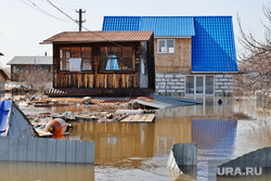 В тюменском селе Викулово уровень воды превысил 11 метров. Скрин