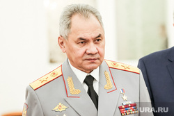 Шойгу наградил героев спецоперации, отмеченных Путиным