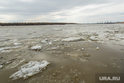 Виды города. Нижневартовск, ледоход, обь, льдины