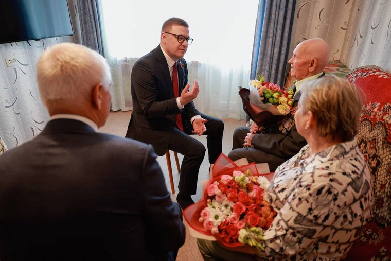 Алексей Текслер получил заряд энергии от общения с ветеранами в Магнитогорске