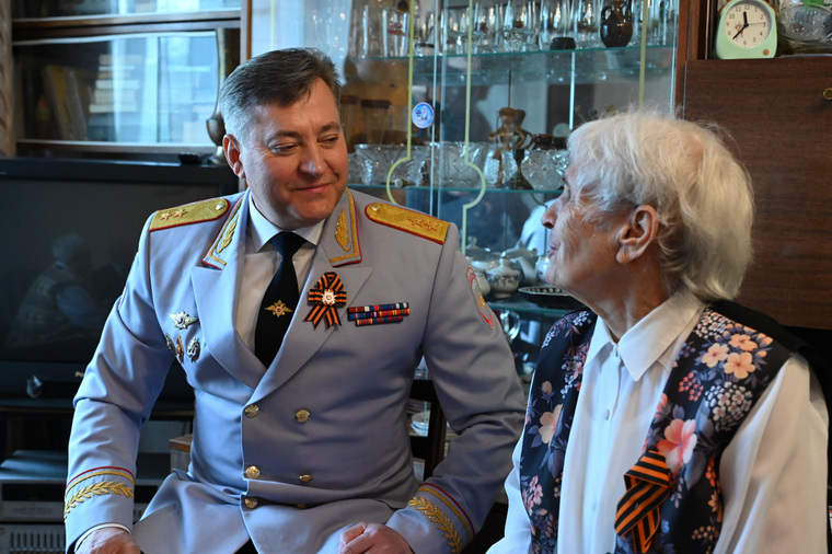 Генерал Скоков поздравил вететанов ВОВ, много лет отдавших службе в органах внутренних дел