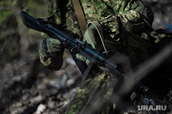 Военно-тактическая подготовка гражданского населения на полигоне. Пермь, тренировка, автомат калашникова, противостояние, боевики, лес, оружие, вооружение, война, подготовка, ак, конфликт, вооруженные силы, тайга, бойцы, зеленка, вооруженные люди, вооруженный человек, весна, солдат, мобилизация, вс рф, сво, наемники, военный, бойцы сво, ак 74
