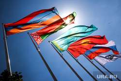 Михаил Мишустин на внеочередном заседании Межправительственного совета ЕАЭС. Армения, Цахкадзор, флаги, еаэс