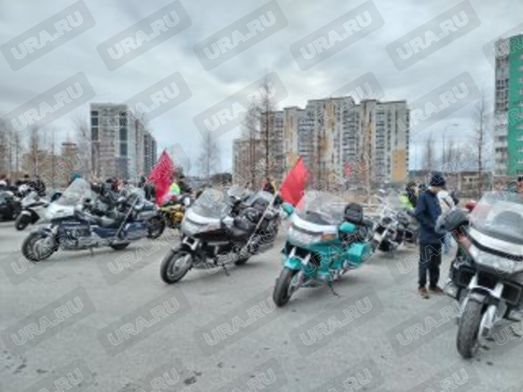 Мотоциклисты готовятся к праздничному мотопробегу в Ханты-Мансийске