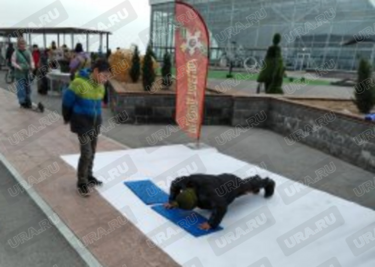 Юные жители Ханты-Мансийска присоединились к акции «Рекорд Победы»