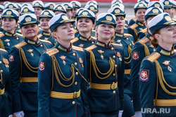 Военный парад в честь Дня Победы на площади 1905 года. Екатеринбург , парад 9 мая