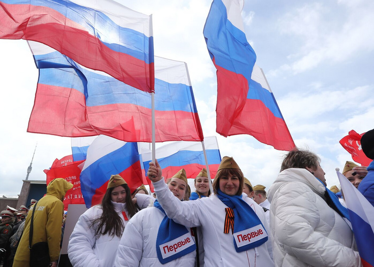 Выставку посетили участники молодежного «Движения первых»