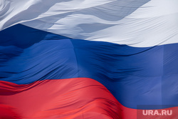 Общенациональный траур. Салехард, российский флаг, триколор, патриотизм, полотнище