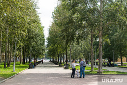 Парки и скверы Екатеринбурга, скверы с фонтаном возле площади Первой пятилетки, бульвар культуры