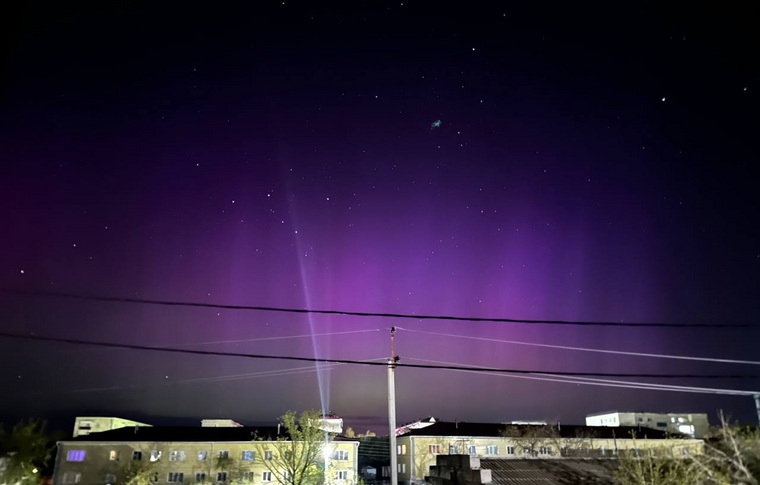 Северное сияние было замечено в городе Петухово