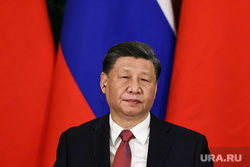 Президент России Владимир Путин и председатель КНР Си Цзинь Пин на встрече во время совместного заявления в Кремле. Москва, си цзиньпин